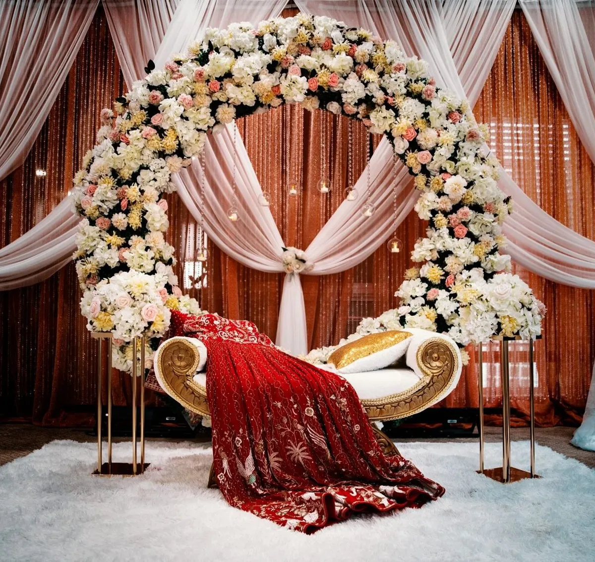 12 Mandap Décor Ideas for a Modern Indian Wedding